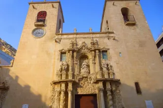 Local - Basílica de Santa María  - Alacant/Alicante| Alicante/Alacant