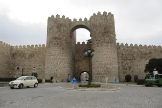 Local - Puerta de San Vicente - Ávila| Ávila
