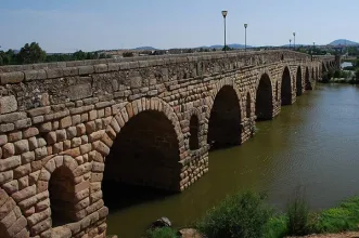 Local - Ponte Romana - Mérida| Badajoz