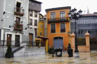 Point of Interest - Praça de Trascorrales - Oviedo| Asturias