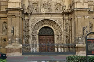 Local - Basílica de Santa Engrácia - Zaragoza| Zaragoza