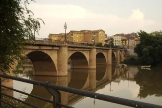 Local - Ponte de Pedra - Logroño| La Rioja