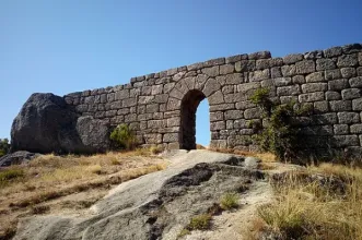 Local - Castelo de Castro Laboreiro - Castro Laboreiro| Melgaço| Alto Minho