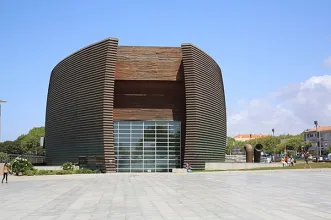 Point of Interest - Planetário - Centro Multimeios de Espinho - Espinho| Espinho| Área Metropolitana do Porto