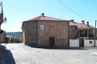 Point of Interest - Casa Comenda de Malta - Sernancelhe| Sernancelhe| Douro