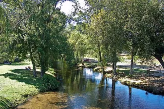 Local - Praia Fluvial de Pouves - Pouves| São Pedro do Sul| Viseu Dão Lafões