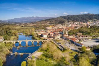 Ponto de Interesse - Ponte sobre o Rio Lima - Ponte da Barca| Ponte da Barca| Alto Minho