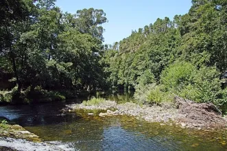 Local - Praia Fluvial Ponte das Três Entradas - Ponte das Três Entradas| Oliveira do Hospital| Região de Coimbra