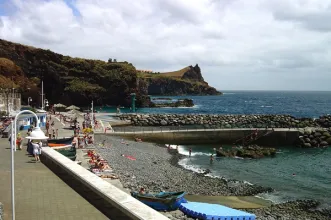 Local - Praia dos Reis Magos - Caniço| Santa Cruz| Região Autónoma da Madeira