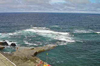 Local - Zona Balnear das Escaleiras - Praia da Vitória| Região Autónoma dos Açores