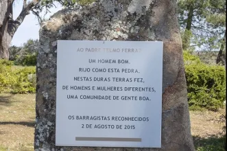 Ponto de Interesse - Homenagem ao Padre Telmo Ferraz  - Picote| Miranda do Douro| Terras de Trás-os-Montes