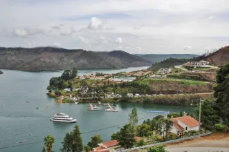 Rota - PR5 FZZ - Lago Azul - Castanheira | Junta de Freguesia de Ferreira do Zêzere