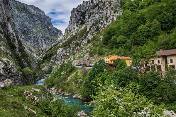 Rota - Rota do Cares - Posada de Valdeón| León| España