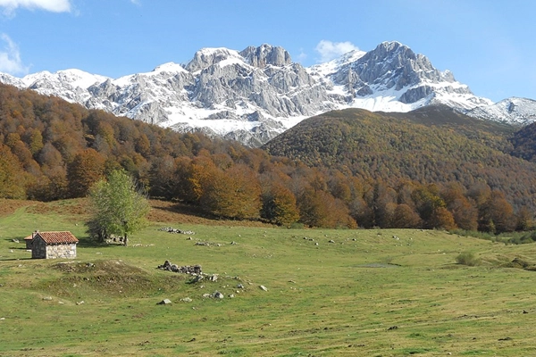 Rota - Rota de Soto de Sajambre - Vegabaño - Oseja de Sajambre| León| España