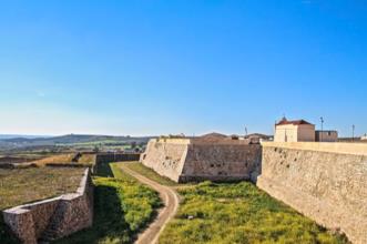 Rota - PR4 CMR Defesas de Campo Maior - Campo Maior| Campo Maior| Alto Alentejo| Portugal